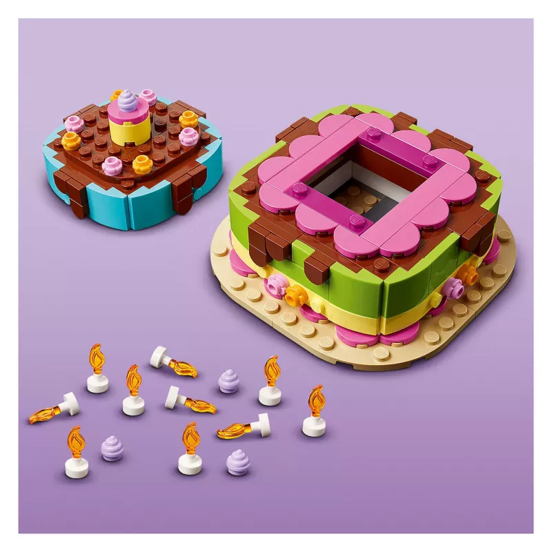 LEGO 40815 Gimtadienio tortas – Statomas tortas su žvakėmis (219 dalių)