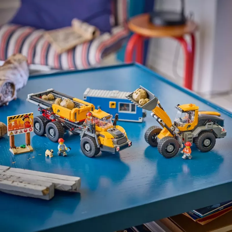 LEGO City 60494 Savivartis ir frontalinis krautuvas (1132 dalių)