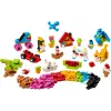 LEGO Classic 11045 Kūrybiškos spalvotos kaladėlės (820 vnt.)