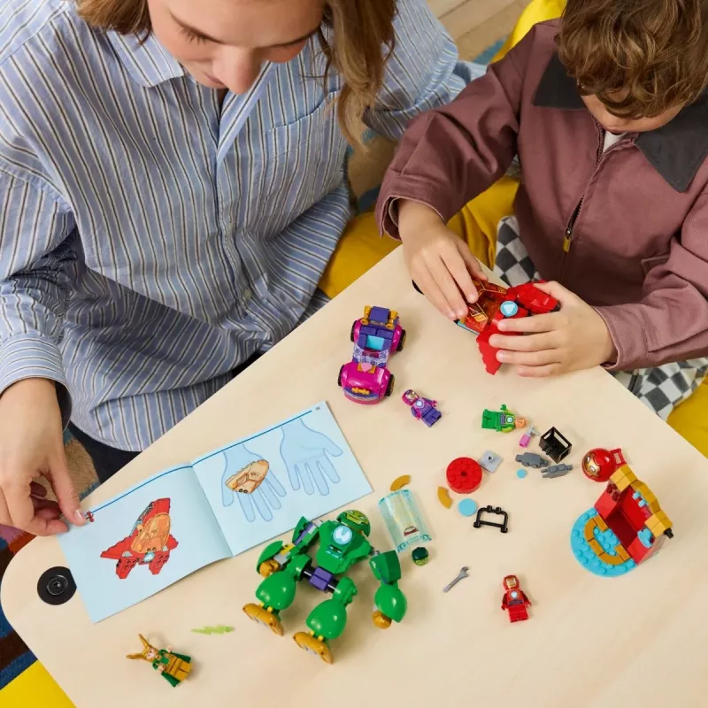 LEGO Marvel 11211 Lokis prieš Geležinio Žmogaus komandą (204 dalių)