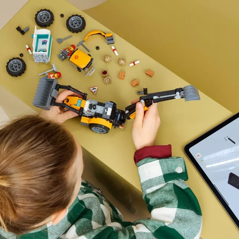 LEGO City 60480 Geltonas krautuvas su ekskavatoriaus strėle (301 dalis)