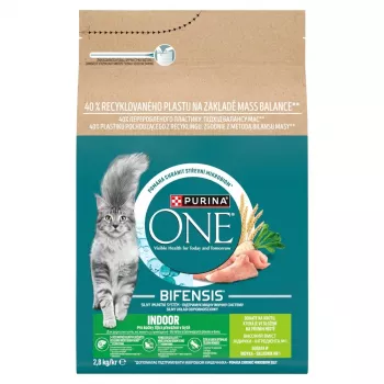 Purina ONE Indoor Cat Food with Turkey 2,8 kg