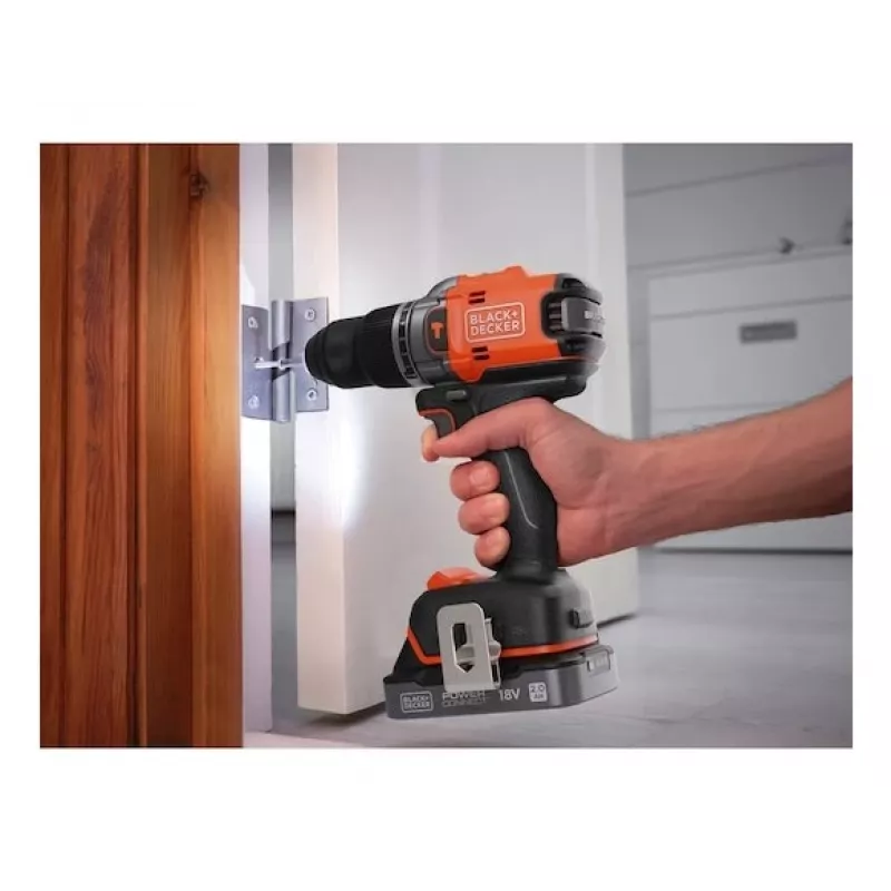Black & Decker BLD683XN-XJ 680W 13mm Gręžtuvas su smūgio mechanizmu, Raktinis griebtuvas, 0-3000 aps./min., Juoda/Oranžinė