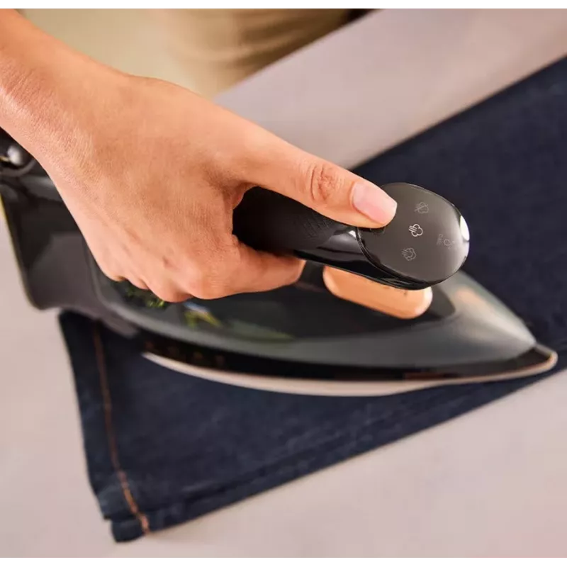 Braun FI7276BK Steam Iron - 2700W, EloxalPlus 3D BackGlide Soleplate, 230 g/min Steam Boost, Black