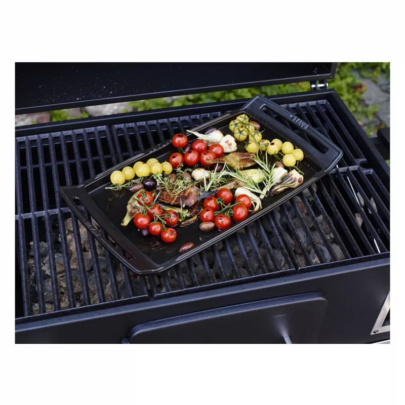 Staub Plancha indukcijai pritaikyta ketaus grilio plokštė, 38 cm, juoda