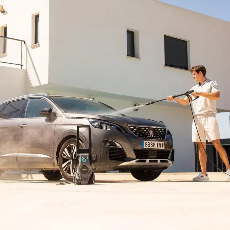 Cecotec HydroBoost 1600 Car&Garden laidinis elektrinis aukšto slėgio plovimo aparatas 1600 W 135 bar juoda/pilka