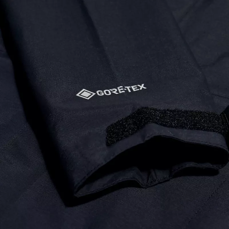 Berghaus Hillwalker Gore-Tex InterActive Jacket - Moteriška striukė, dydis S (Juoda)