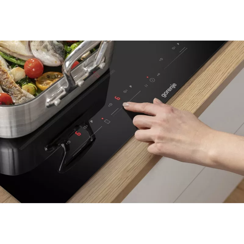 Gorenje Indukcinė kaitlentė GI6432BSC 60 cm juoda su PowerBoost, laikmačiu, vaikų užraktu