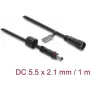Delock DC prailginimo kabelis 5.5 x 2.1 mm kištukas į lizdą su sraigtiniu fiksatoriumi M12 x 1.75 mm sriegis, vandeniui atsparus, 18 AWG, 1 m, juodas