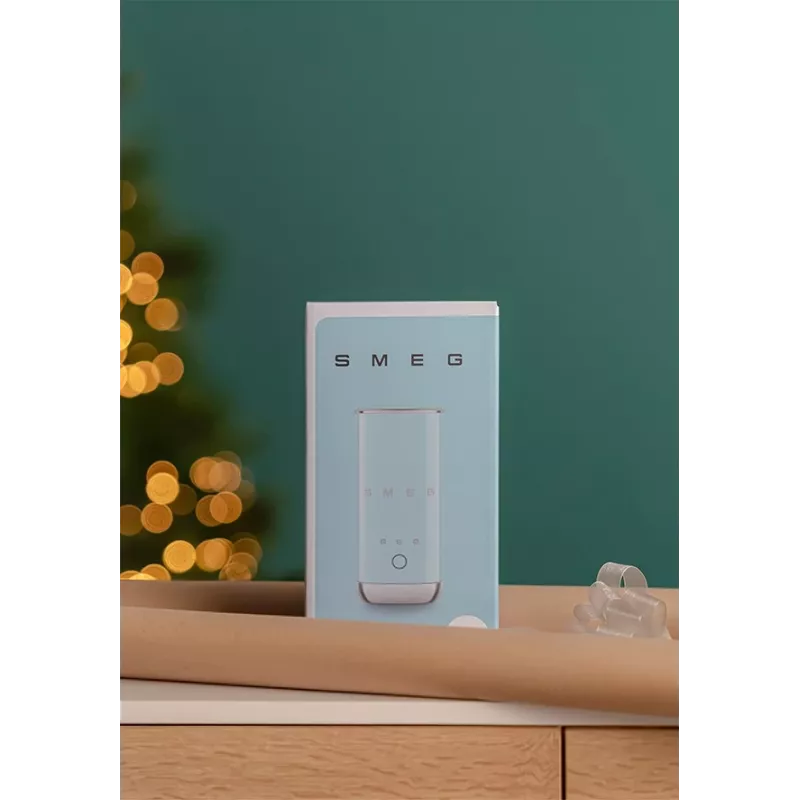 Smeg MFF02PBEU Pieno putotojas, 3 funkcijos, nelimpanti danga, 500 W, pastelinė mėlyna