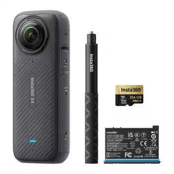 Insta360 X4 Adventure Bundle – 8K 360° kamera su Selfie Stick, papildoma baterija, 64GB kortele