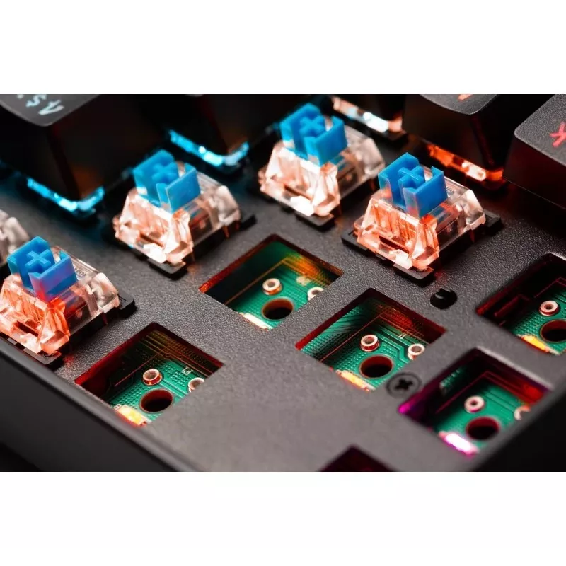 Defender Mirax GK-352 mechaninė žaidimų klaviatūra, Outemu Blue jungikliai, RGB foninis apšvietimas, laidinė USB, juoda