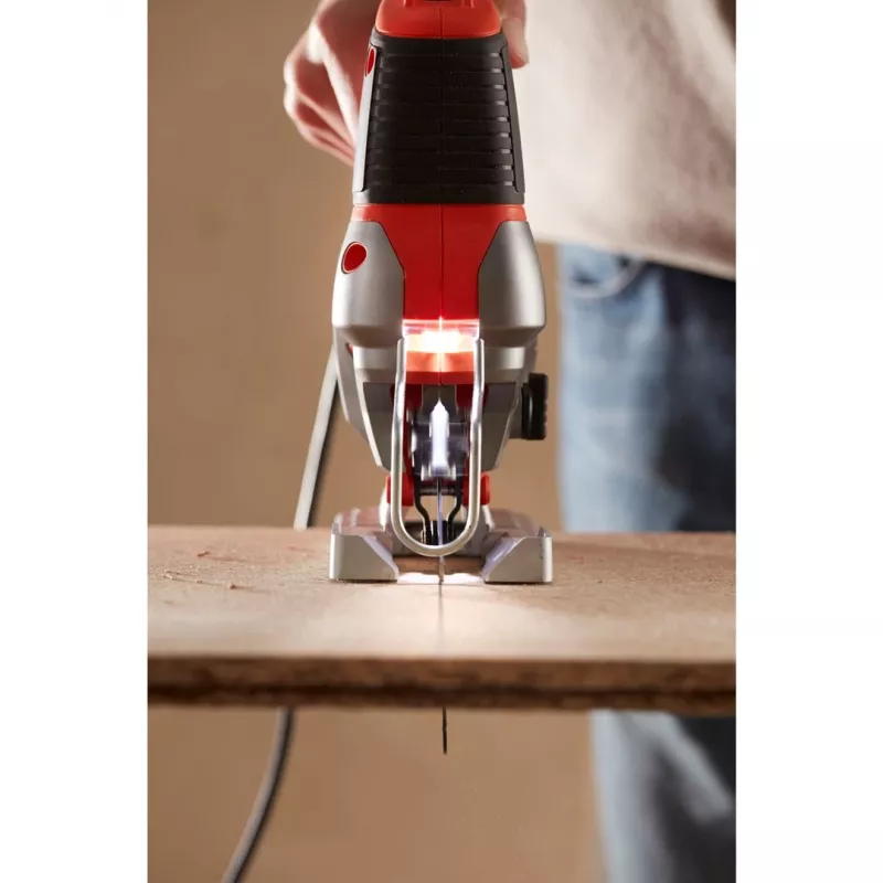 Black & Decker BES610-QS elektrinis siaurapjūklis 600W su švytuokliniu judesiu