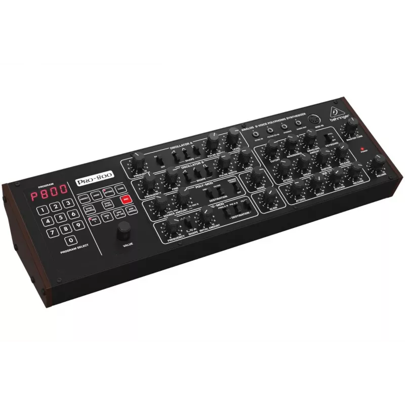 Behringer PRO-800 Analoginis Sintezatorius – 8-balsis darbalaukio modulis su 16 VCO, arpedžiatoriumi ir Poly Chain