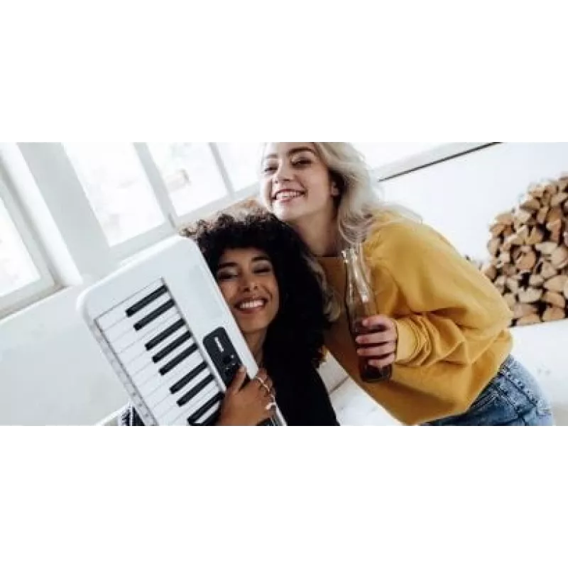 Casio CT-S200WE skaitmeninis sintezatorius, 61 klavišas, baltas