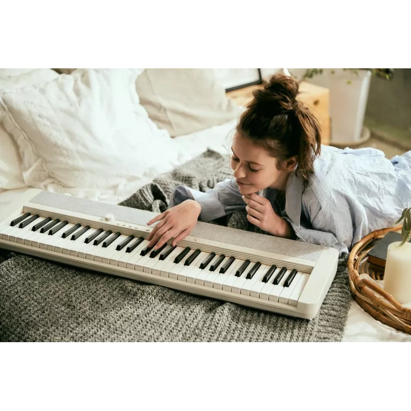 Casio CT-S1 Skaitmeninis sintezatorius 61 klavišas Baltas