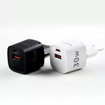 Evelatus USB-A and USB-C 30W Max EU Charger White