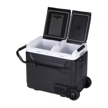 HCALORY P50M+ automobilinis šaldytuvas su Bluetooth, 50L, -20°C iki +20°C, DC 12/24V ir AC 100-240V, 60W, R134a, LCD ekranas, programėlės valdymas, akumuliatoriaus apsauga, ratukai, ištraukiama rankena, LED šviesa, USB prievadas, CE/RoHS/FCC
