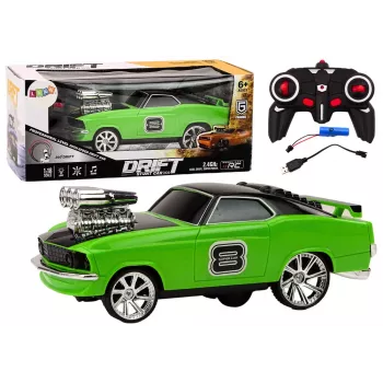 LEAN TOYS valdomas automobilis 1:18 Drift 360 šviesos garsai žalias