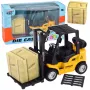 LEAN TOYS Šakininis krautuvas su motorizuotomis metalinėmis šakėmis dėžėms ir padėklams kelti, geltona