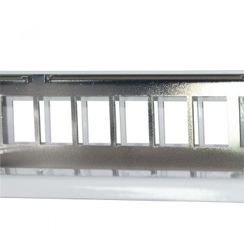LogiLink NK4073 19 colių Keystone patch panelis, 24 prievadų, ekranuotas, šviesiai pilkas (RAL7035), 1U, iki 24 Keystone modulių, 1 vnt.