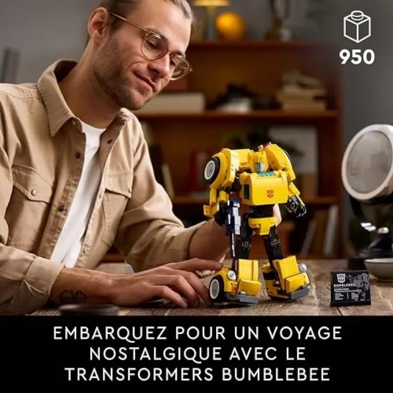 LEGO Icons Transformers Bumblebee konstruktorius – veiksmo figūrėlė suaugusiems, transformuojasi į automobilį