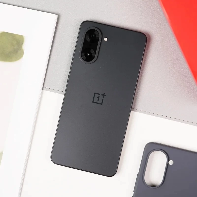 Išmanusis telefonas OnePlus Nord CE 5 5G MediaTek Dimensity 8350 Apex 6,77 colio AMOLED ekranas 5200 mAh 80 W SUPERVOOC 50 MP Sony kamera OIS