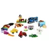 LEGO 10696 Classic Medium Kūrybinė Plytų Dėžutė – 484 Spalvingos Plytos, Langas, Ratai, Idėjų Pradžiai