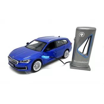 PULIO 1:35 Skoda Superb Combi liejinio modelio automobilis su šviesa ir garsu