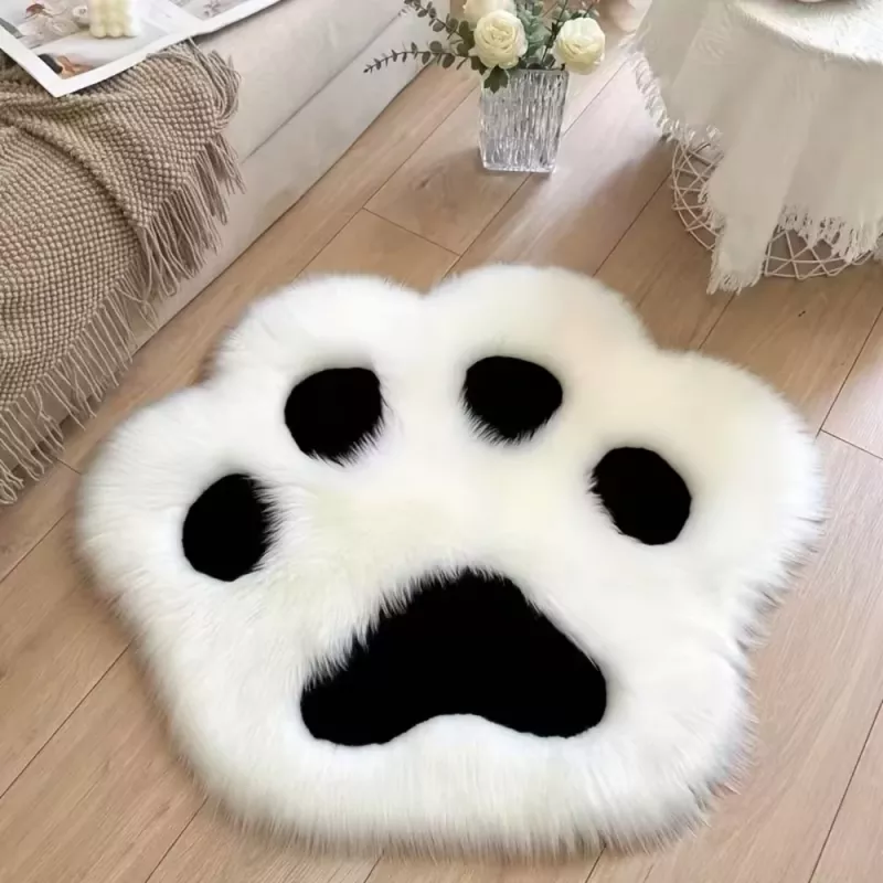 LEAN Plush Paw Rug Soft Fur Rug Black and White 60 x 60 cm