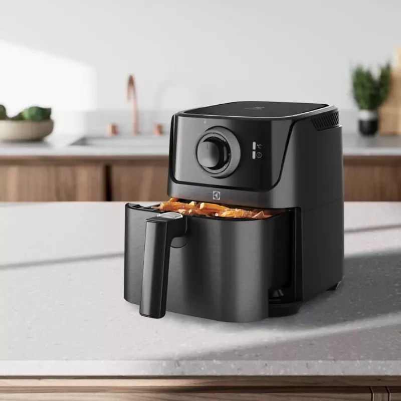 Electrolux E5AF1-4GB 3,5 l oro gruzdintuvė su skaitmeniniu valdymu, 1500 W