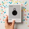 Chipolo LOOP – Įkraunamas Bluetooth sekiklis su silikonine kilpa, skirtas iOS ir Android, 4 rinkinys (anglies, kreidos, tamsiai mėlynos, koralų spalvos)