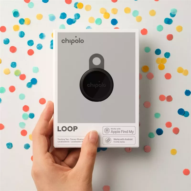 Chipolo LOOP – Įkraunamas Bluetooth sekiklis su silikonine kilpa, skirtas iOS ir Android, 4 rinkinys (anglies, kreidos, tamsiai mėlynos, koralų spalvos)