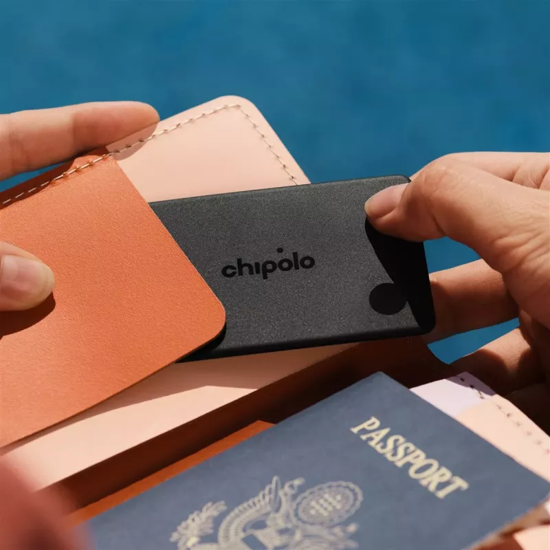 „Chipolo CARD & LOOP“ belaidžių Bluetooth sekimo įrenginių rinkinys, tinkamas „iOS“ ir „Android“, anglies spalvos