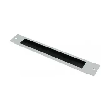 GoodConnections Brush Strip 380 mm x 57 mm, šviesiai pilka (RAL7035), skirta Good Connections® 19 sieniniam korpusui FLAT-Pack (GC-RFxxxG)
