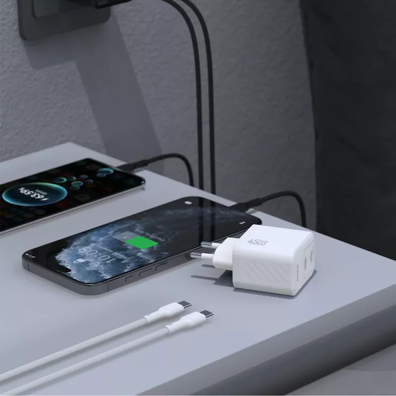 Dudao A28PCEU 45W GaN USB-C įkroviklis su 1 m USB-C laidu – baltas