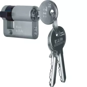 Hager WDA7172 Profilio puscilindras, 30/10 mm, nikeliuotas žalvaris, 2 raktai