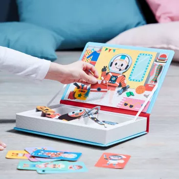 Janod Magnetibook Boy Costumes Magnetinis Lavinamasis Žaidimas – 36 Detalės