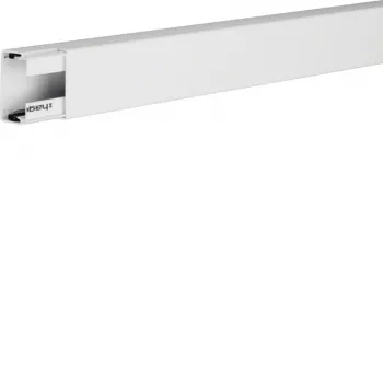 Hager kabelinis kanalas LF3004509016 30x45mm eismo baltumo (RAL 9016)