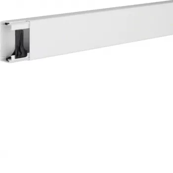 Hager LF3006009016 Kabelinis kanalas 30x60mm eismo balta (RAL 9016) 2m