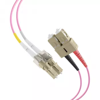 EFB Elektronik IPL-DF-LCUSCU-4-0300 Duplex Patch Cable OM4 LC/SC 3 m