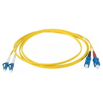 EFB Elektronik IPL-DR-LCUSCU-2-0050 Skaidulinis šuolis, OS2, LC-SC, 0,5 m, geltonas