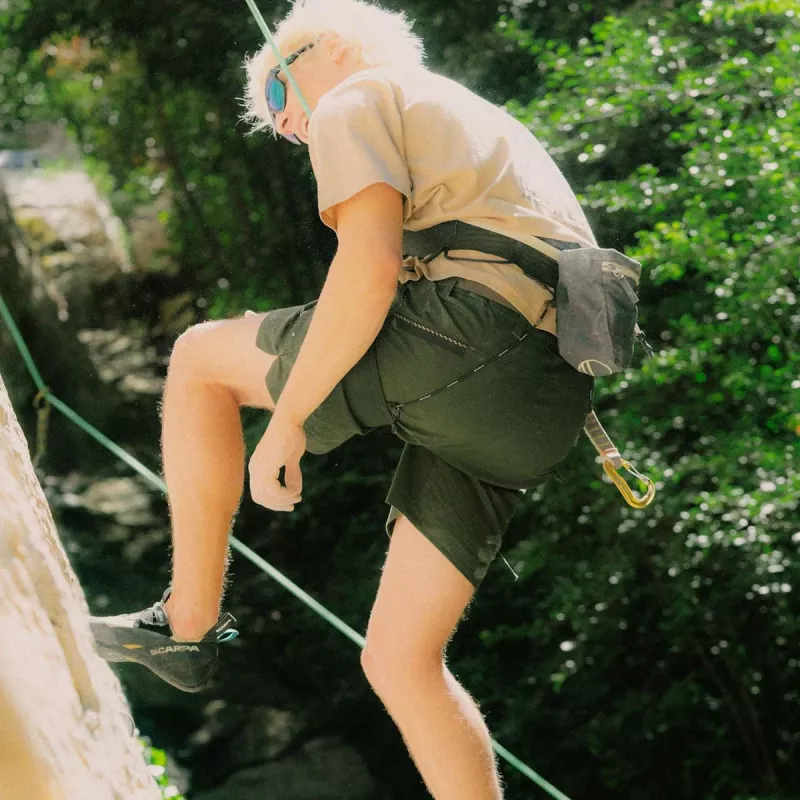 Salewa Agner Hemp Ripstop Shorts - Dark Olive - Dydis M