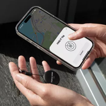 „Native Union Findit Tag“ – su „Apple Find My“ suderinamas sekiklis ir „AirTag“ priedai (juoda spalva)