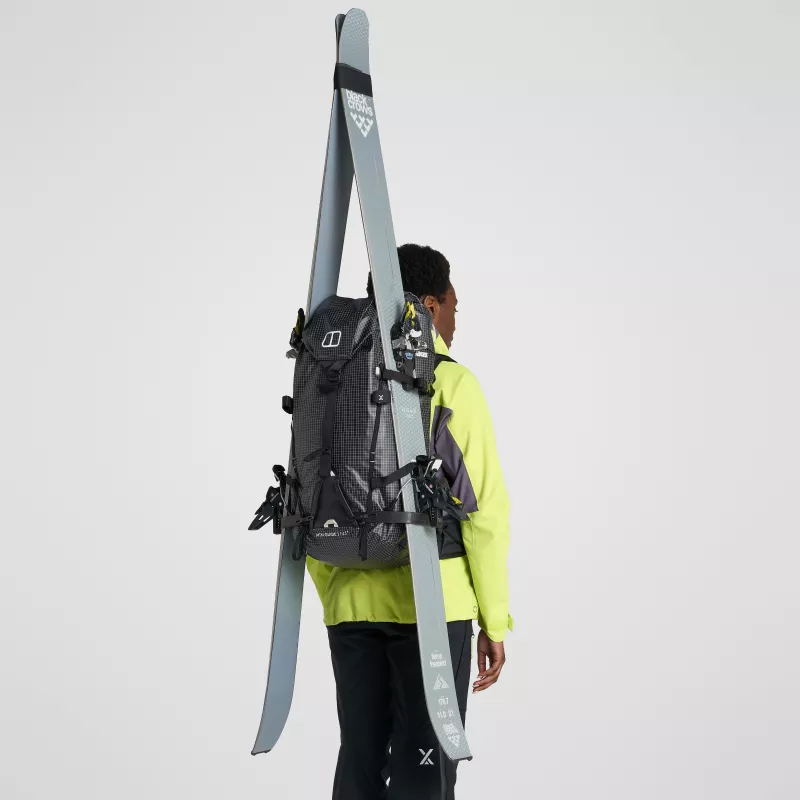 Berghaus Mtn Guide F45+ AF kuprinė - juoda/juoda