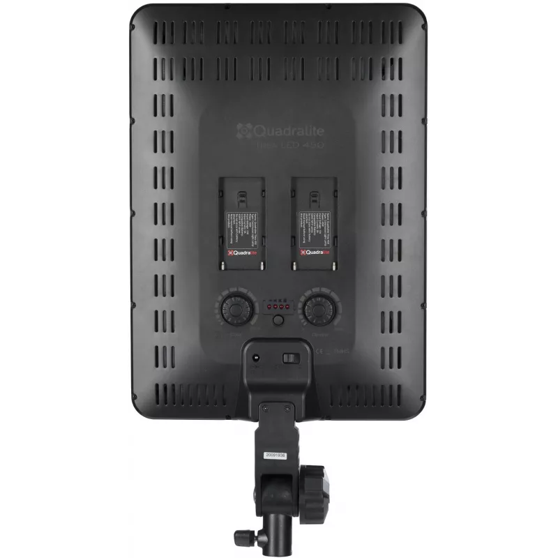 Quadralite Thea 450 LED bi-color skydinis šviestuvas su High CRI 95+