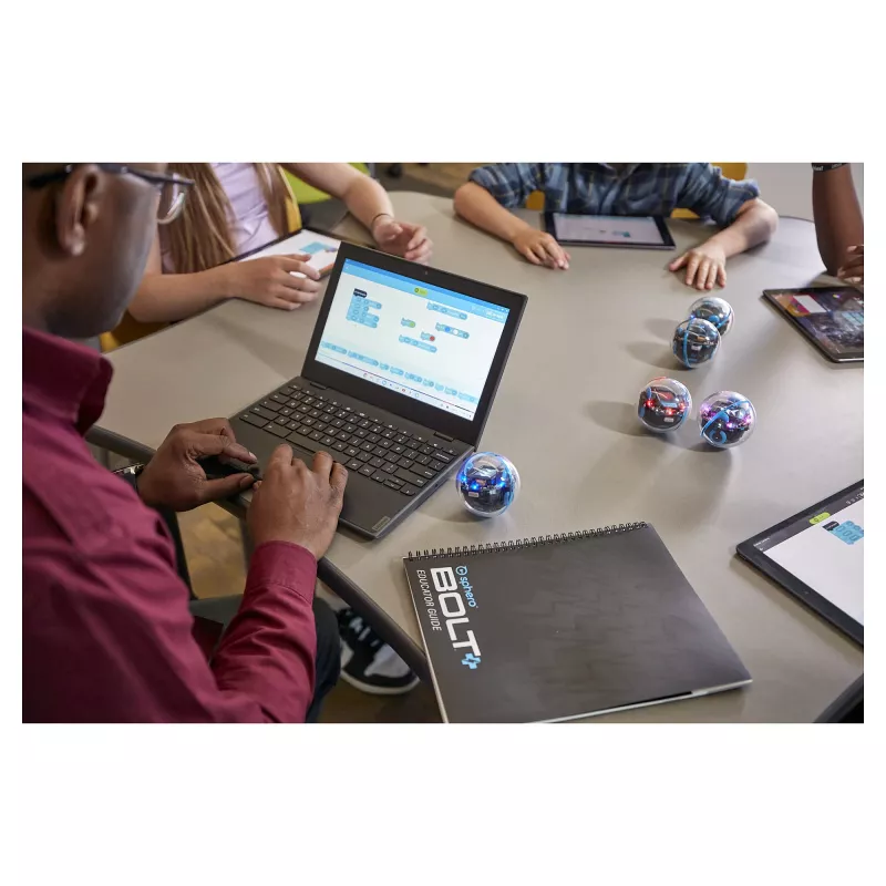 Sphero BOLT+ Power Pack edukacinis robotikos rinkinys (6 robotai)