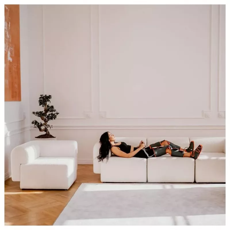 MEDIVON Noble Pro Shiatsu masažinė pagalvėlė pilka