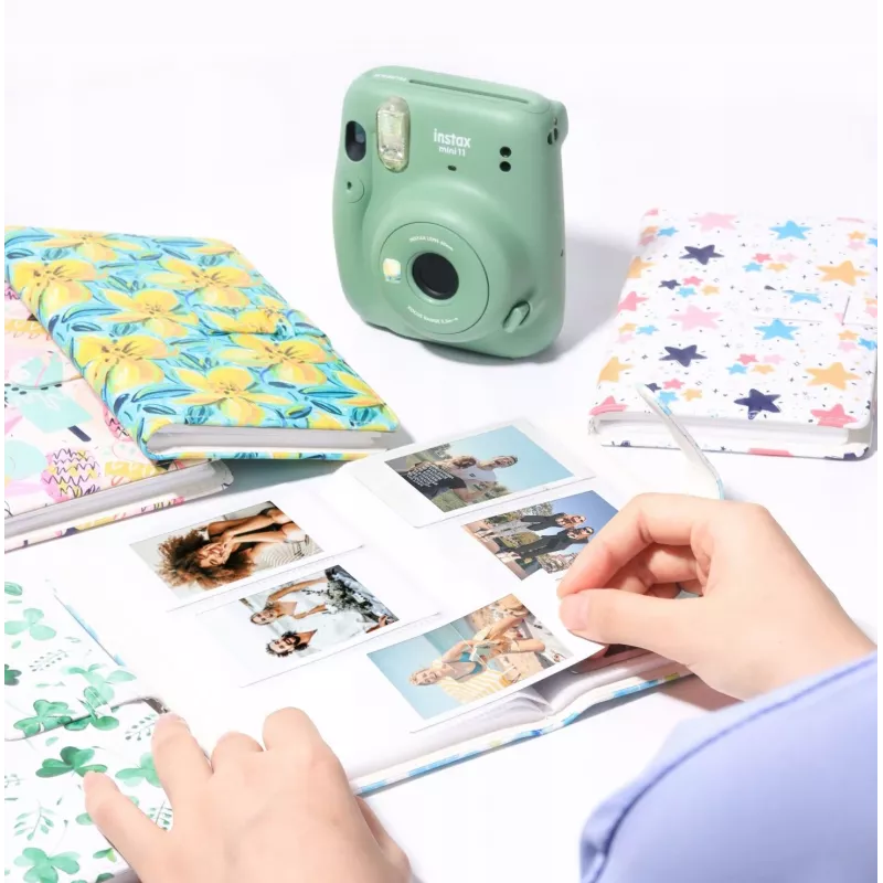LOVEINSTANT Fotoalbumas 96 nuotraukoms, Fujifilm Instax Mini 12/40/11/9/8/7/40, Narcizų gėlių dizainas