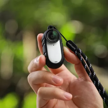 SUNNYLIFE Silicone Protective Case with Lens Cap for Insta360 Go 3s - Black